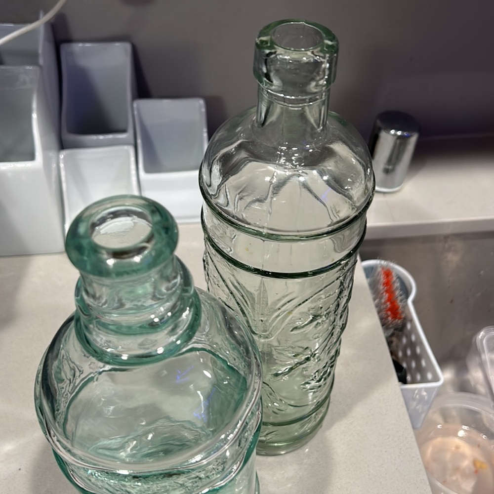 Two Bottles Without Cork - Picture 7 of 10